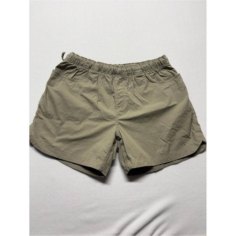 Carhartt Women's Green Shorts